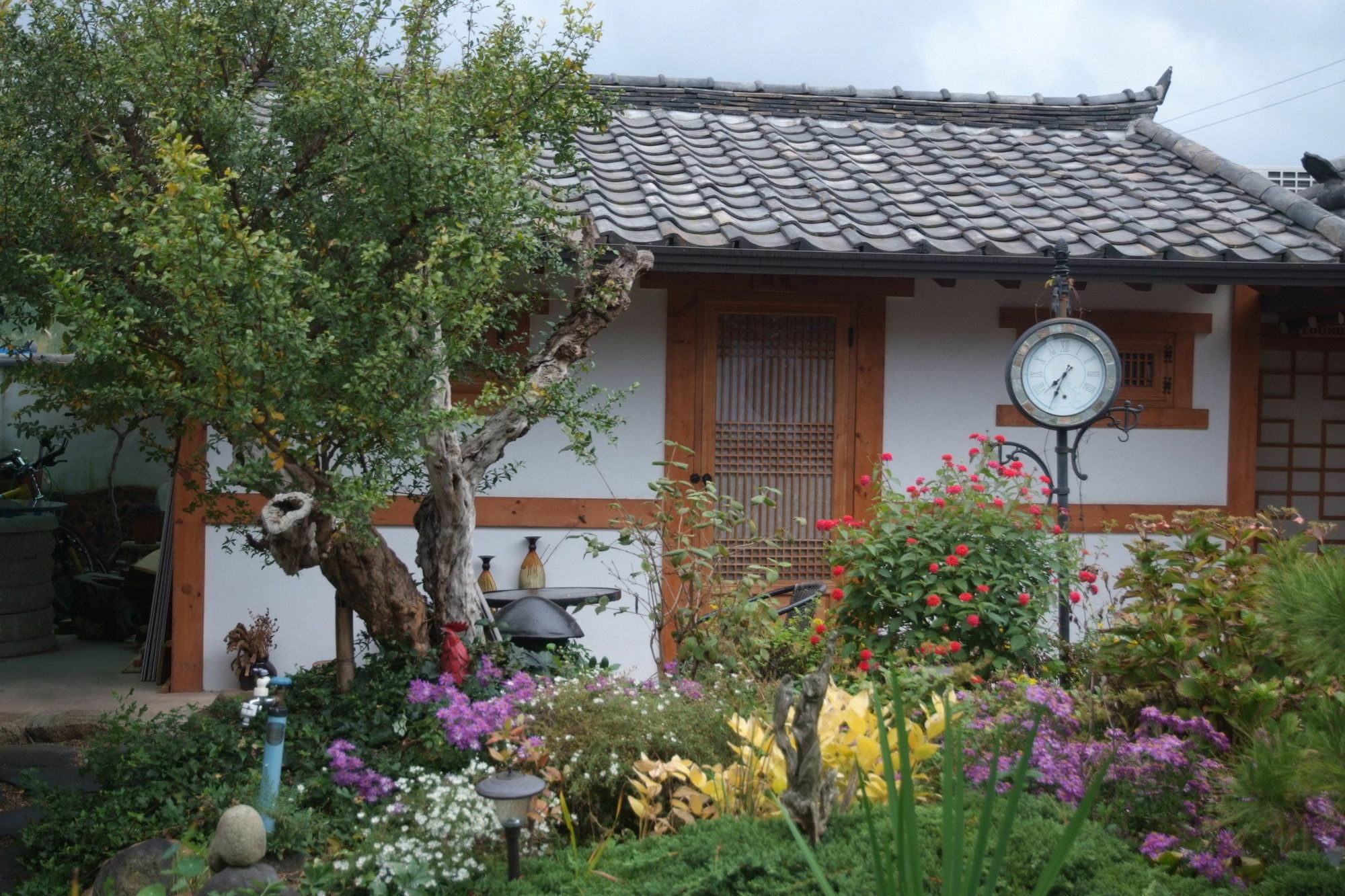 Floral Space Hanok Guesthouse Kjongdžu Exteriér fotografie