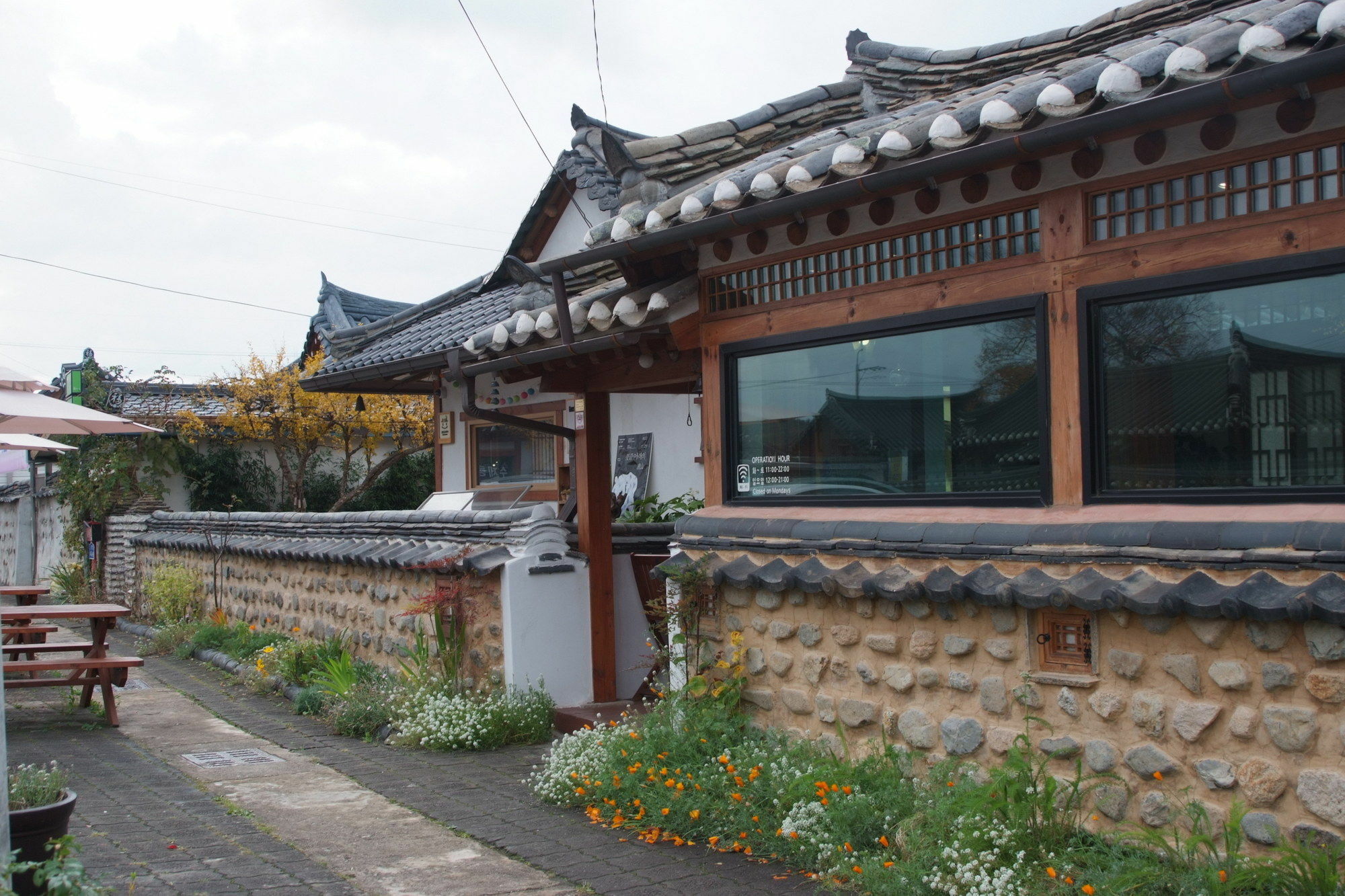 Floral Space Hanok Guesthouse Kjongdžu Exteriér fotografie